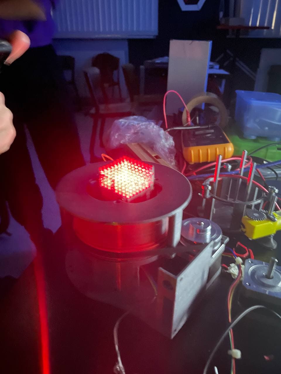 Representation of 3D images using holograms